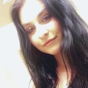 Meet your Posher, Halstonn